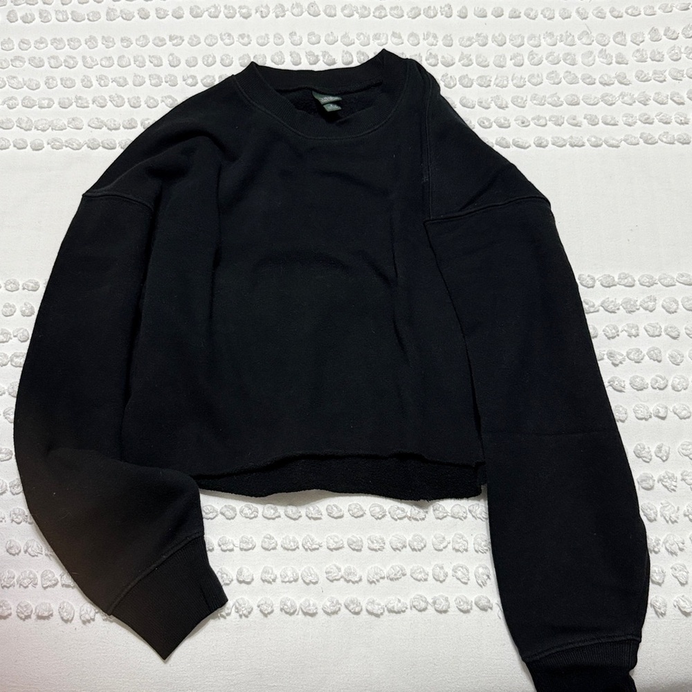 Sweatshirt Bundle - USED - Picture 6 of 9